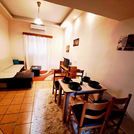 House With Yard Subway 5Min Walk Apartment Атина Екстериор снимка