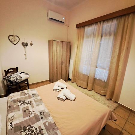 House With Yard Subway 5Min Walk Apartment Атина Екстериор снимка