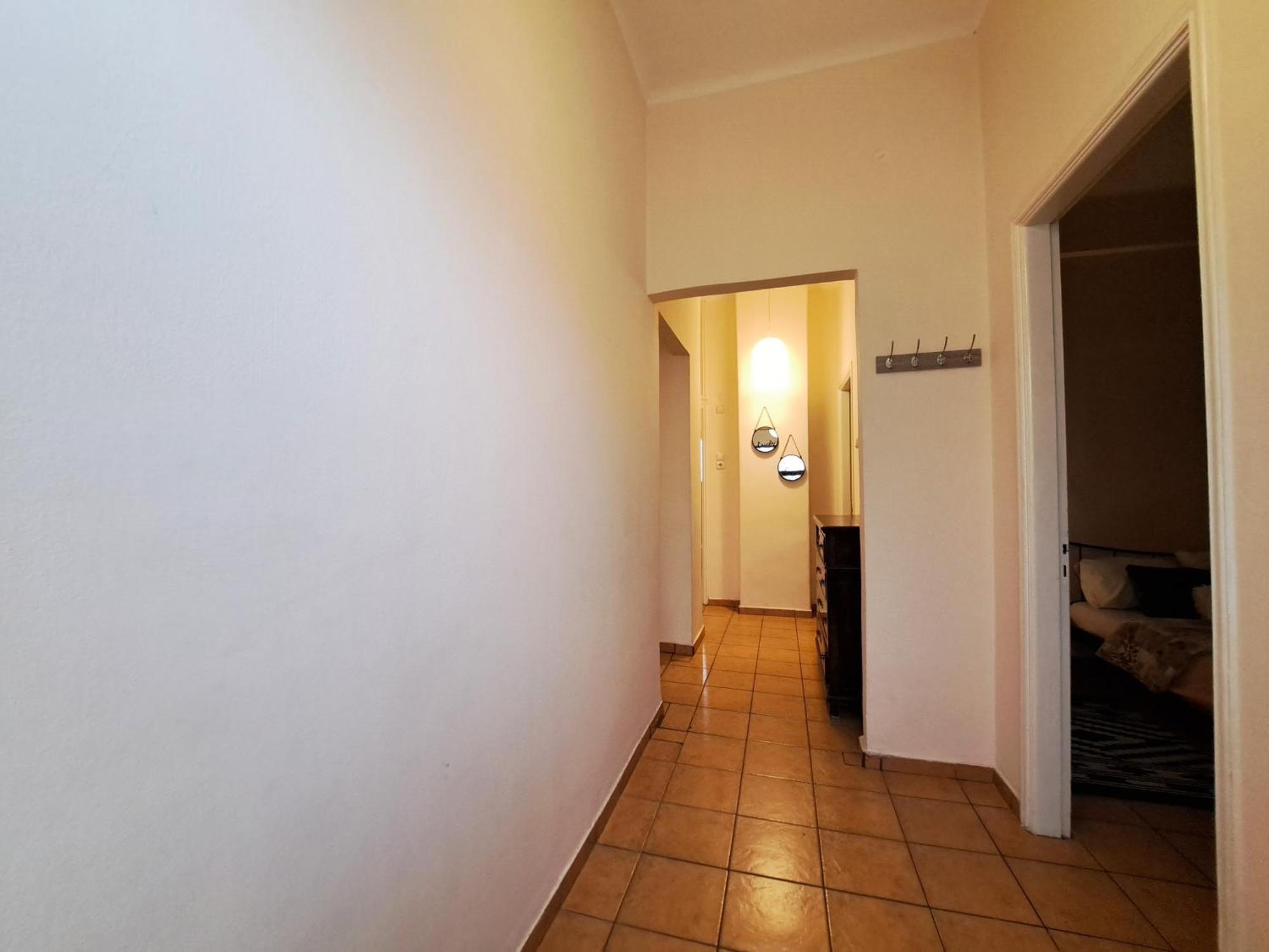 House With Yard Subway 5Min Walk Apartment Атина Екстериор снимка
