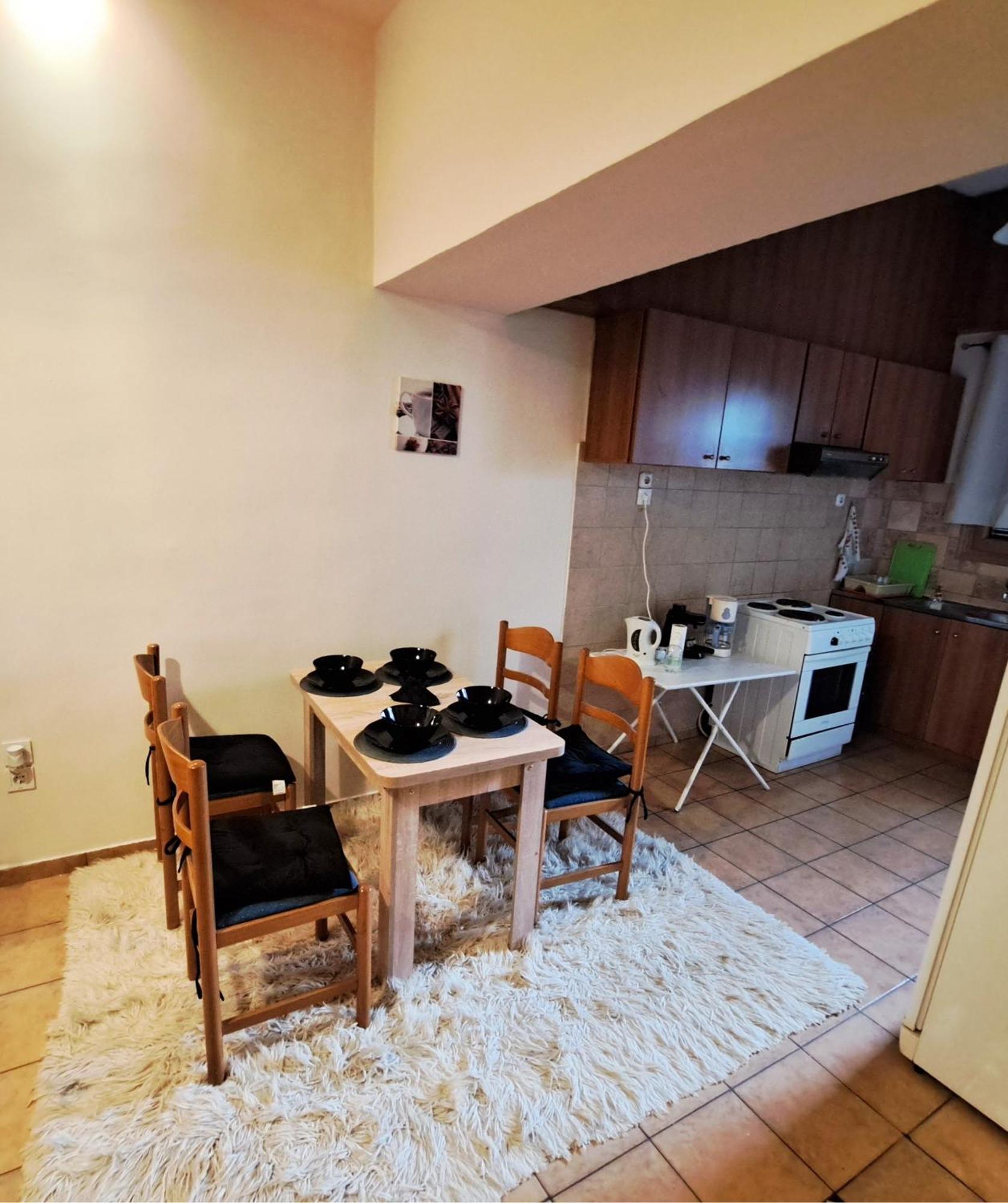 House With Yard Subway 5Min Walk Apartment Атина Екстериор снимка